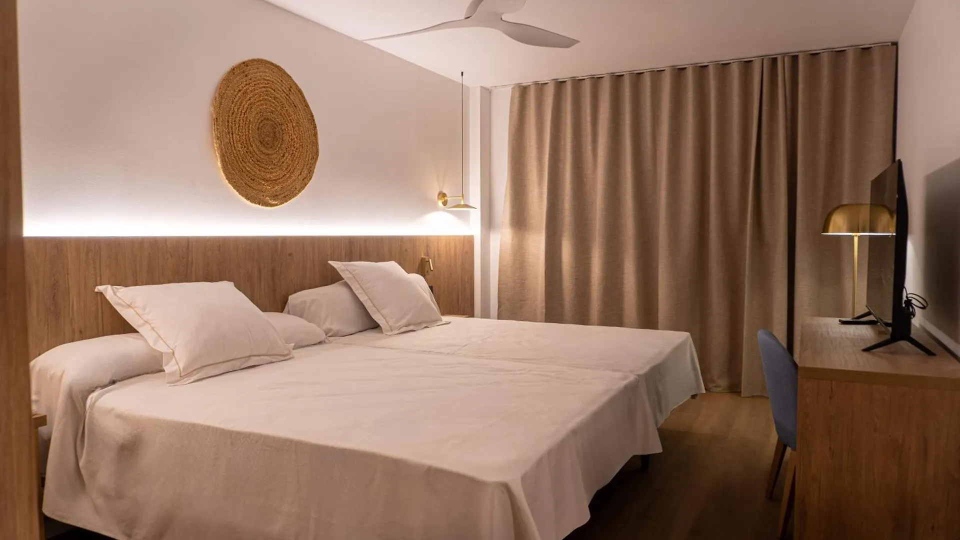 **** Hotel Ohtels Vil-La Romana Salou Spagna